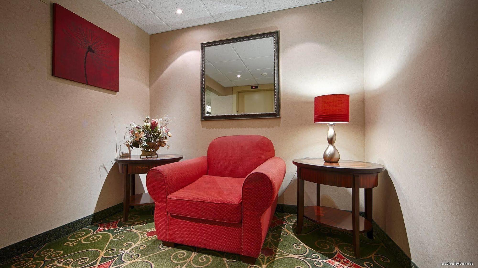 Best Western Port Columbus Exterior photo
